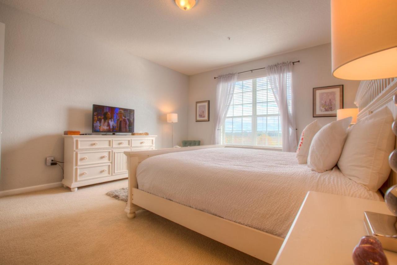 Stunning Lakeview Condo Wprivate Balcony Kissimmee Esterno foto