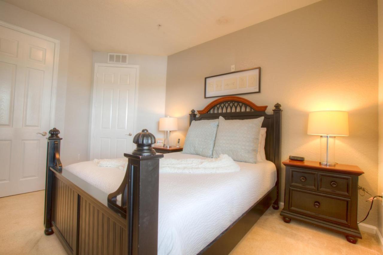 Stunning Lakeview Condo Wprivate Balcony Kissimmee Esterno foto