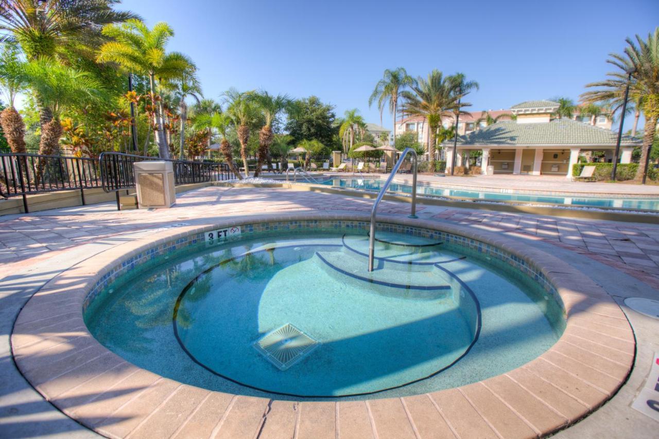 Stunning Lakeview Condo Wprivate Balcony Kissimmee Esterno foto