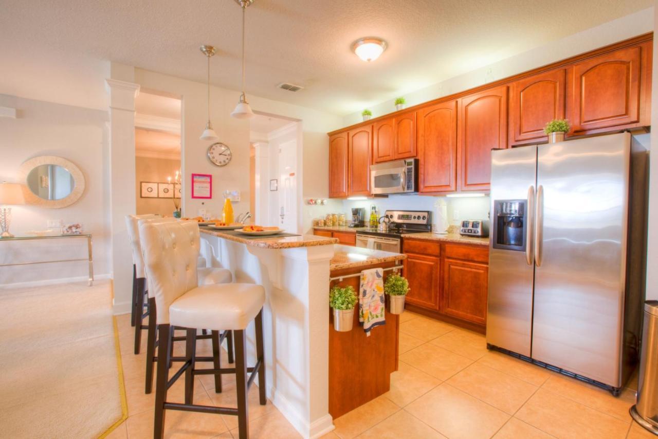 Stunning Lakeview Condo Wprivate Balcony Kissimmee Esterno foto