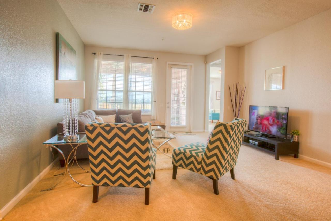 Stunning Lakeview Condo Wprivate Balcony Kissimmee Esterno foto
